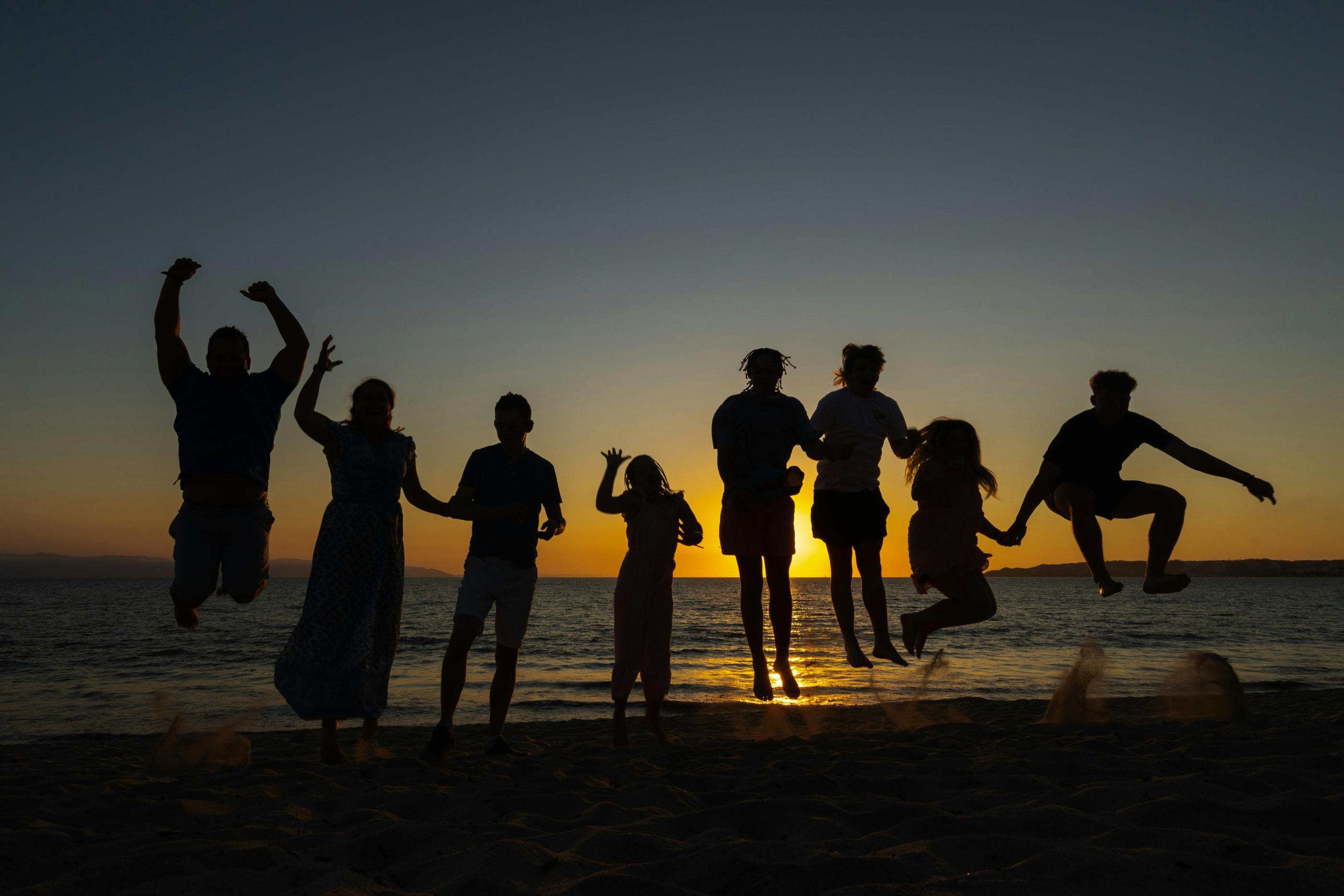 ty-downs-V-bUqND0jPo-unsplash